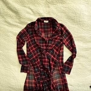 Sandy and Sid, red plaid tunic top. slits on sides, size small